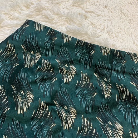 Boutique Jacquard Skirt - Picture 6 of 6